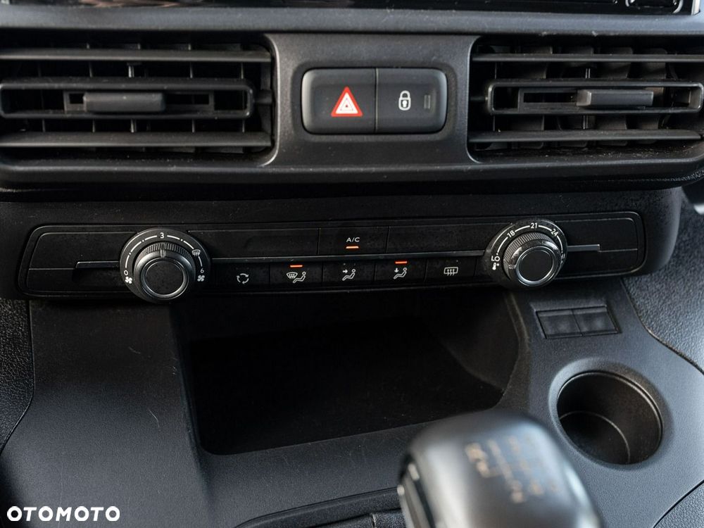 Opel Combo - 16