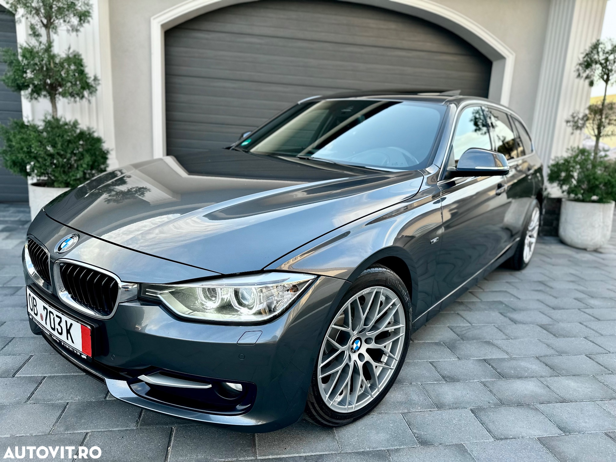 BMW Seria 3 320d Sport Line - 37