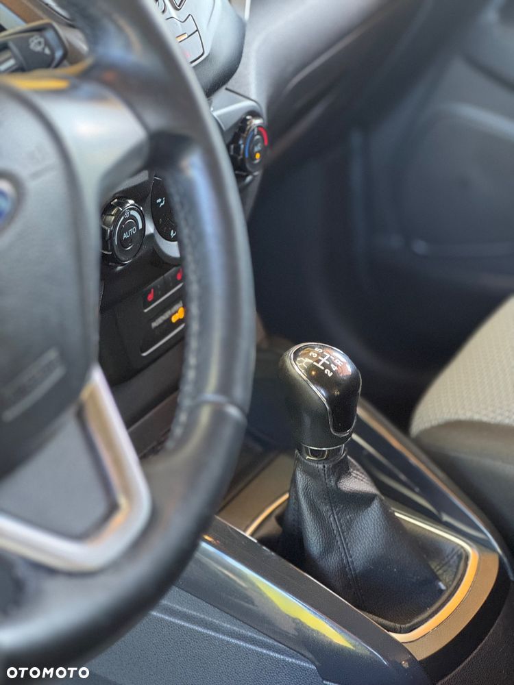Ford EcoSport 1.0 EcoBoost TITANIUM - 19