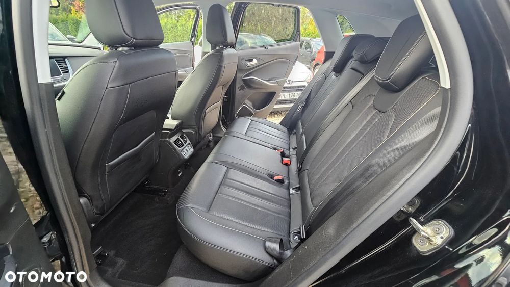 Opel Grandland X 1.6 D Start/Stop Business INNOVATION - 16