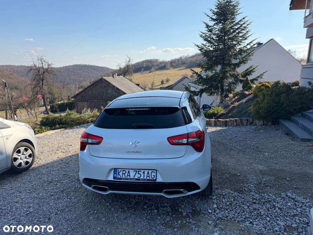 Citroën DS5 2.0 HDi Hybrid4 SoChic MCP - 5