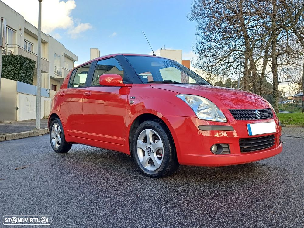 Suzuki Swift 1.3 DDiS GL - 1