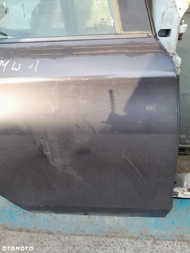 BMW E87 SERIA 1 DRZWI PRAWE TYLNE PRAWY TYŁ - 2