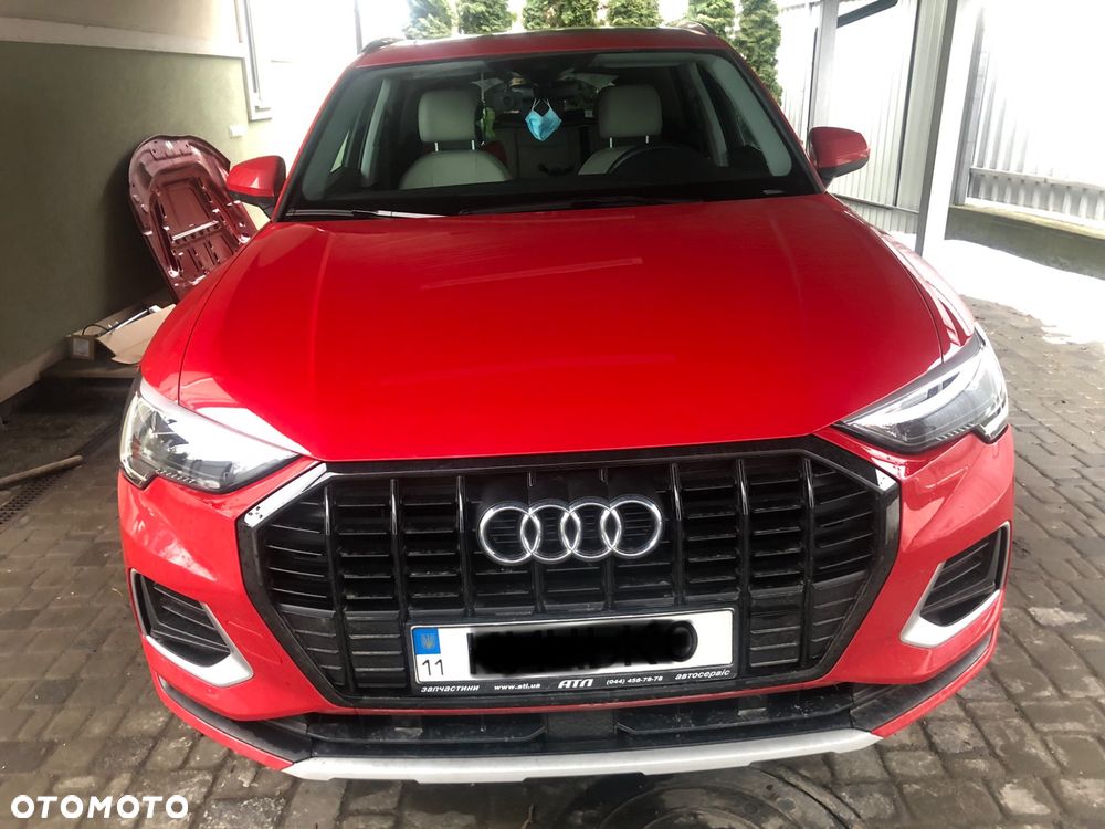 Audi Q3 2.0 TFSI Quattro S tronic design - 2