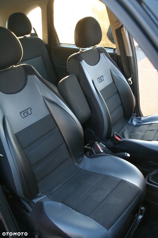 Opel Meriva 1.4 Essentia - 32