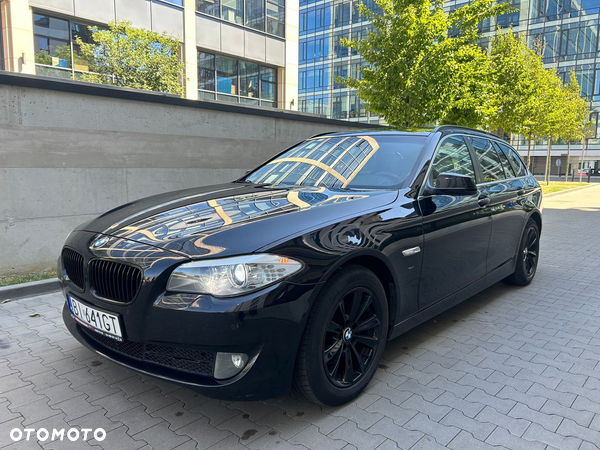 BMW Seria 5 520d Touring Luxury Line