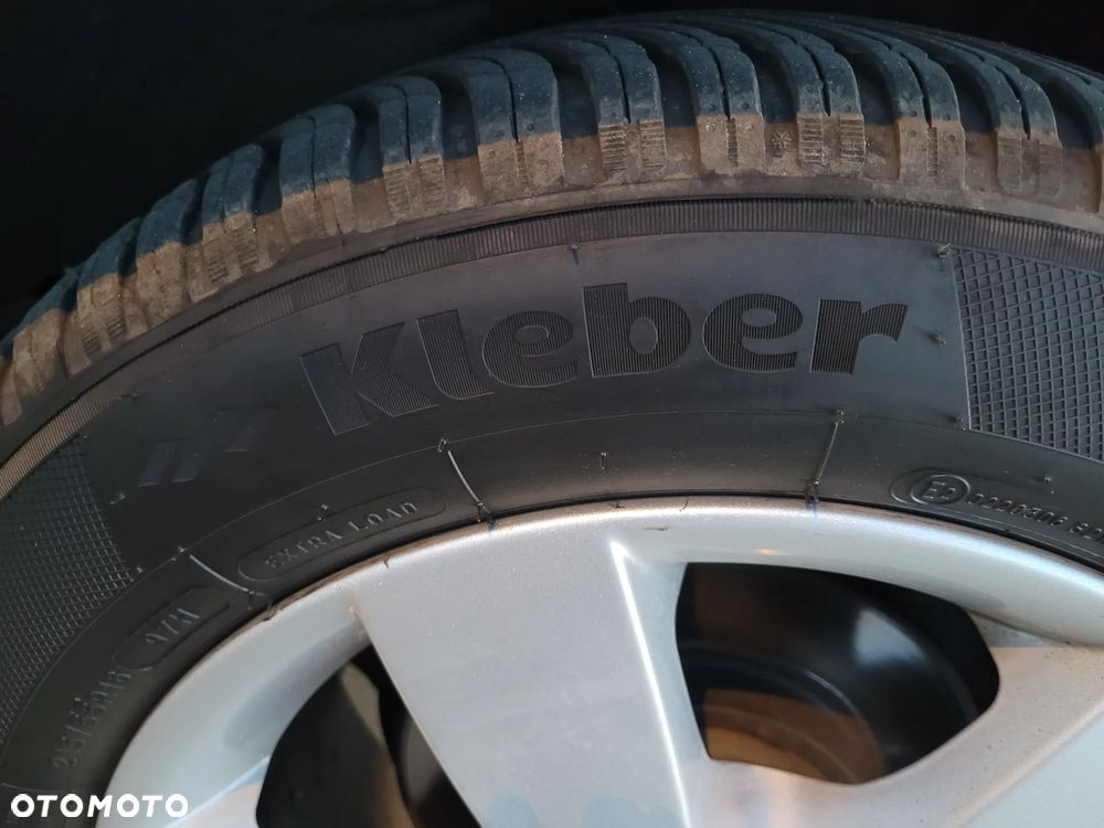 Peugeot 5008 HDI FAP 150 Family Plus - 17