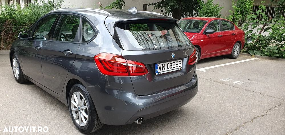 BMW Seria 2 216d Sport Line - 3