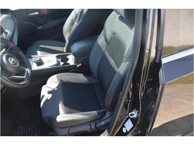Nissan Qashqai 1.3 DIG-T MHEV N-Connecta Xtronic - 23