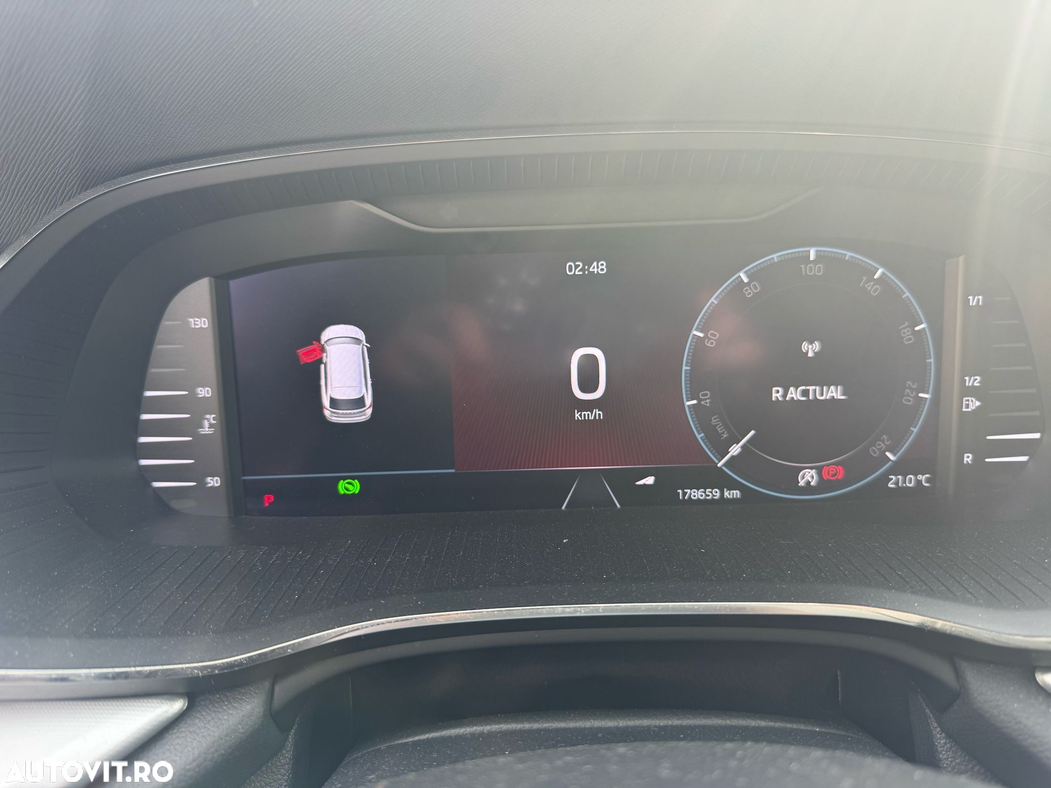 Skoda Octavia 2.0 TDI DSG Ambition - 8
