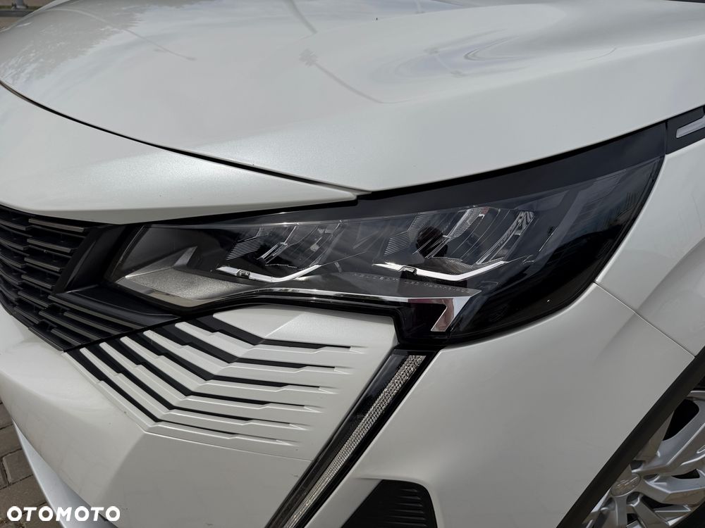 Peugeot 3008 PureTech 130 Stop & Start GPF Active Pack - 32