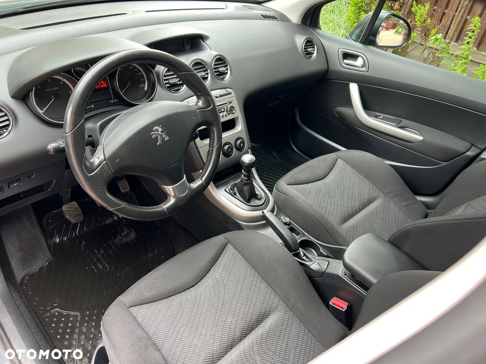 Peugeot 308 1.6 HDi Premium - 12