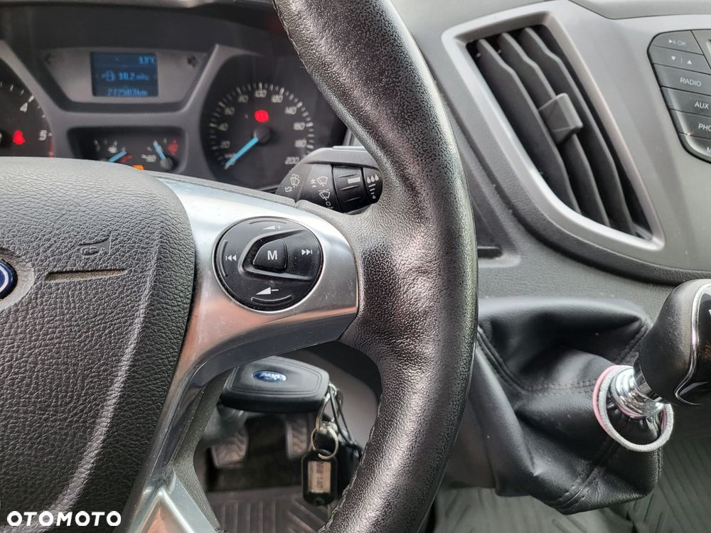 Ford Transit - 8