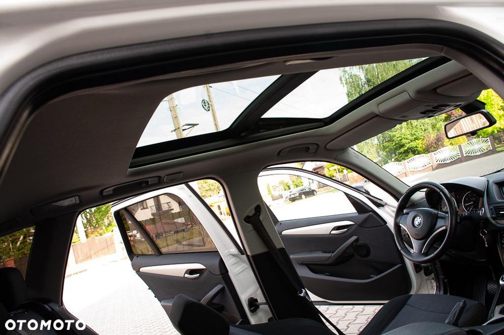BMW X1 sDrive18i - 15