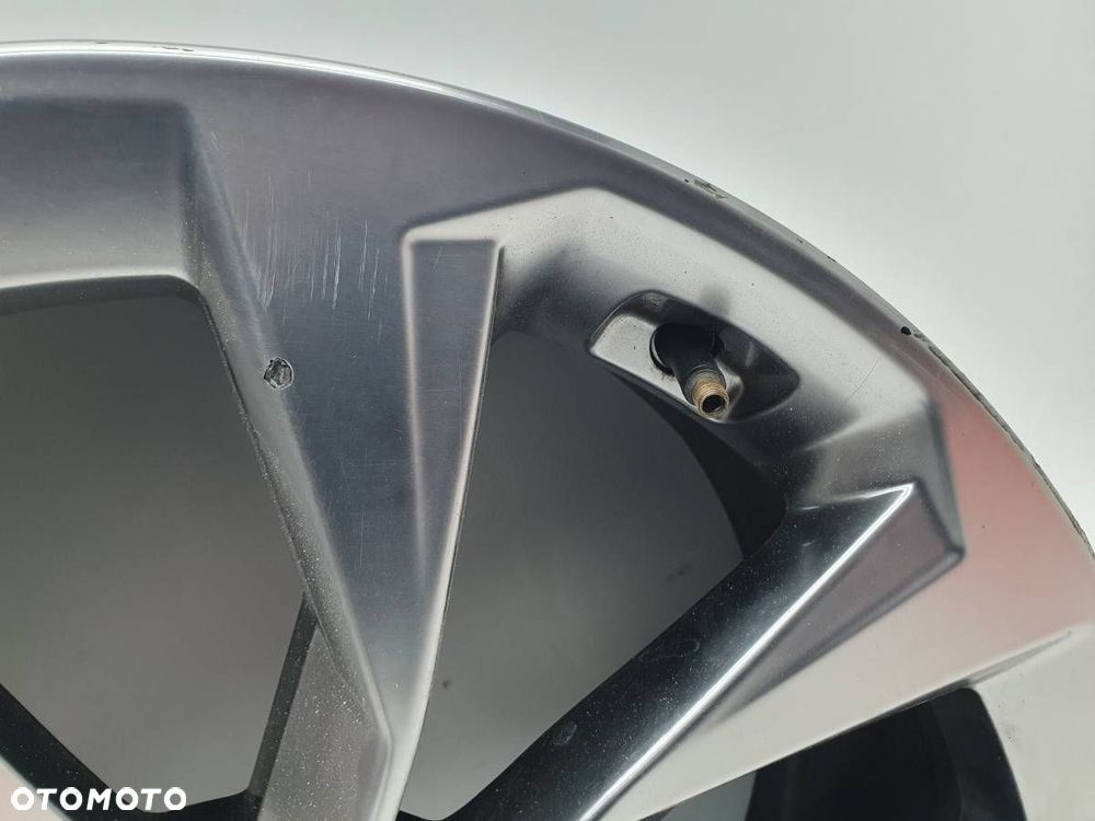 FELGA ALUMINIOWA 20 KIA SORENTO IV MQ4 8.5JX20 ET54 5X114.3 52910-P2450 - 4