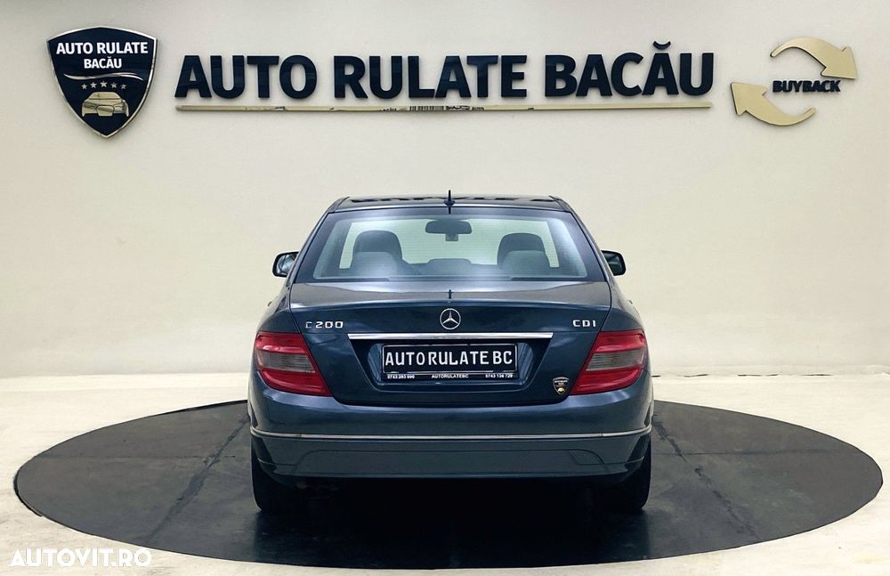 Mercedes-Benz C - 11