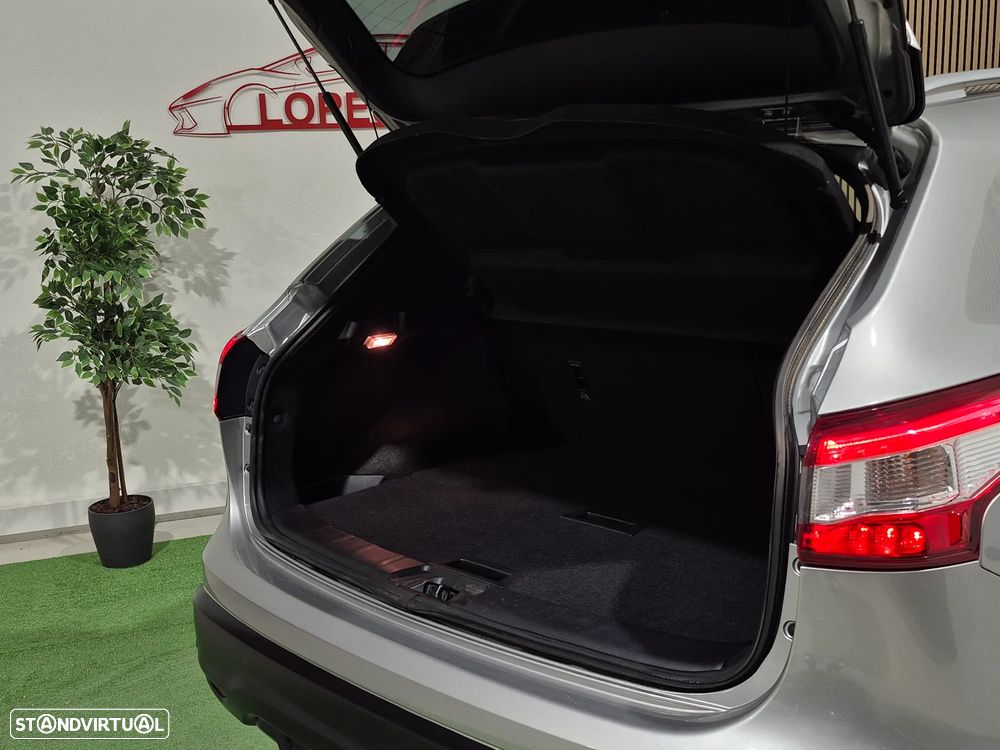 Nissan Qashqai 1.5 dCi Tekna Premium Pele - 41