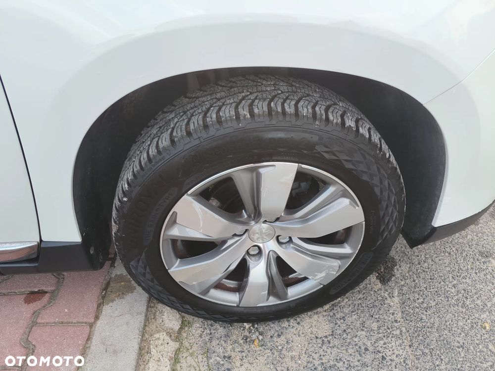 Peugeot 2008 PureTech 82 Allure - 33