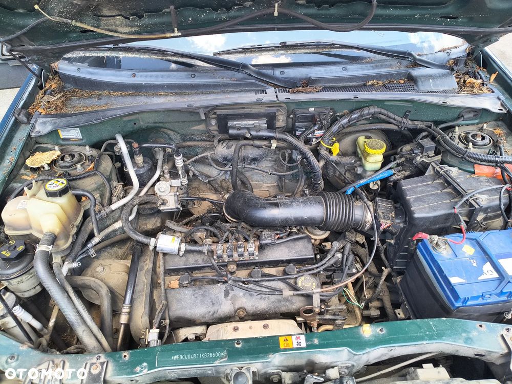 FORD MAVERICK 2001 2.0 16V NA CZĘŚCI - 10