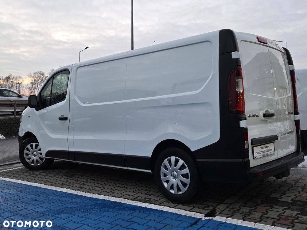Renault TRAFIC - 5