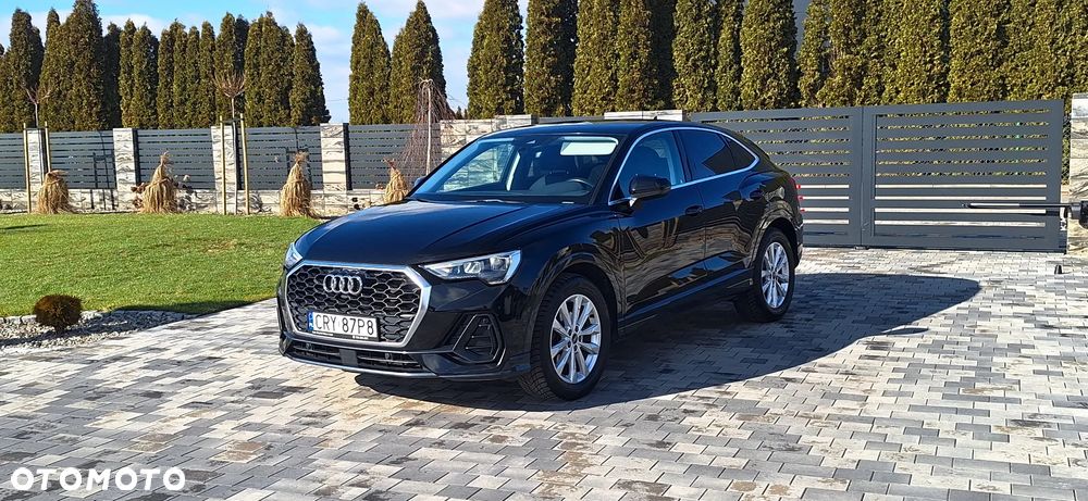 Audi Q3 - 1