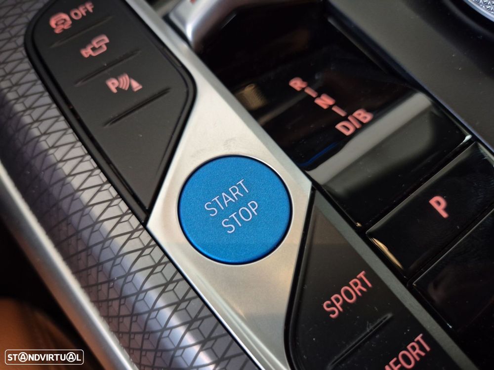 BMW i4 M60 Pack Desportivo M Pro - 21