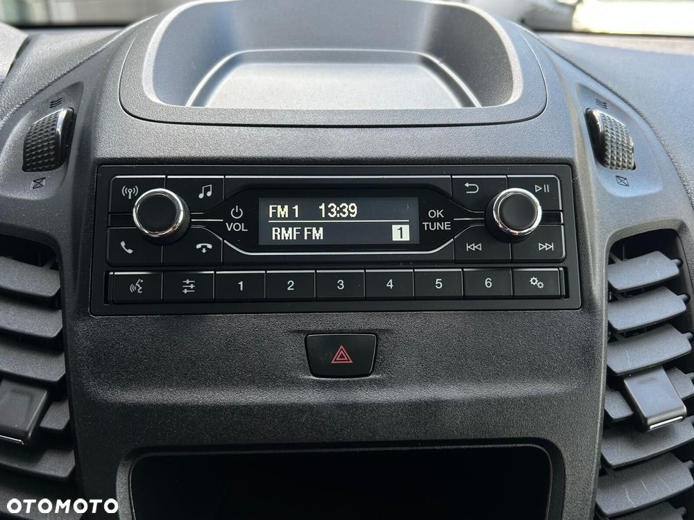 Ford Tourneo Connect - 26