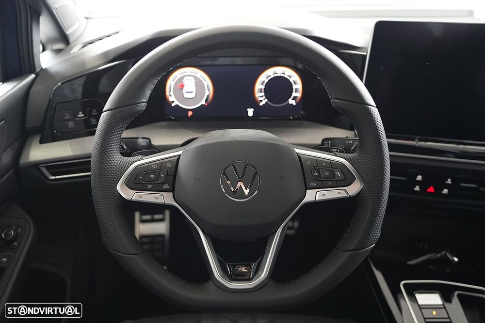 VW Golf Variant 1.5 eTSI R-Line DSG - 14