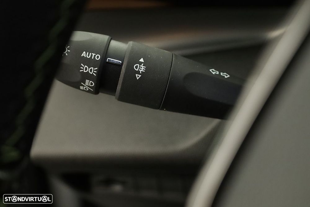 Peugeot 308 SW 1.2 PureTech GT EAT8 - 15