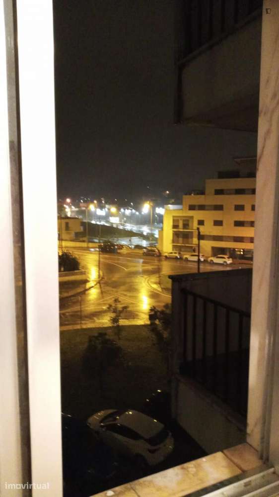 Quarto - localizado em Nogueiras Coimbra - Grande imagem: 5/19