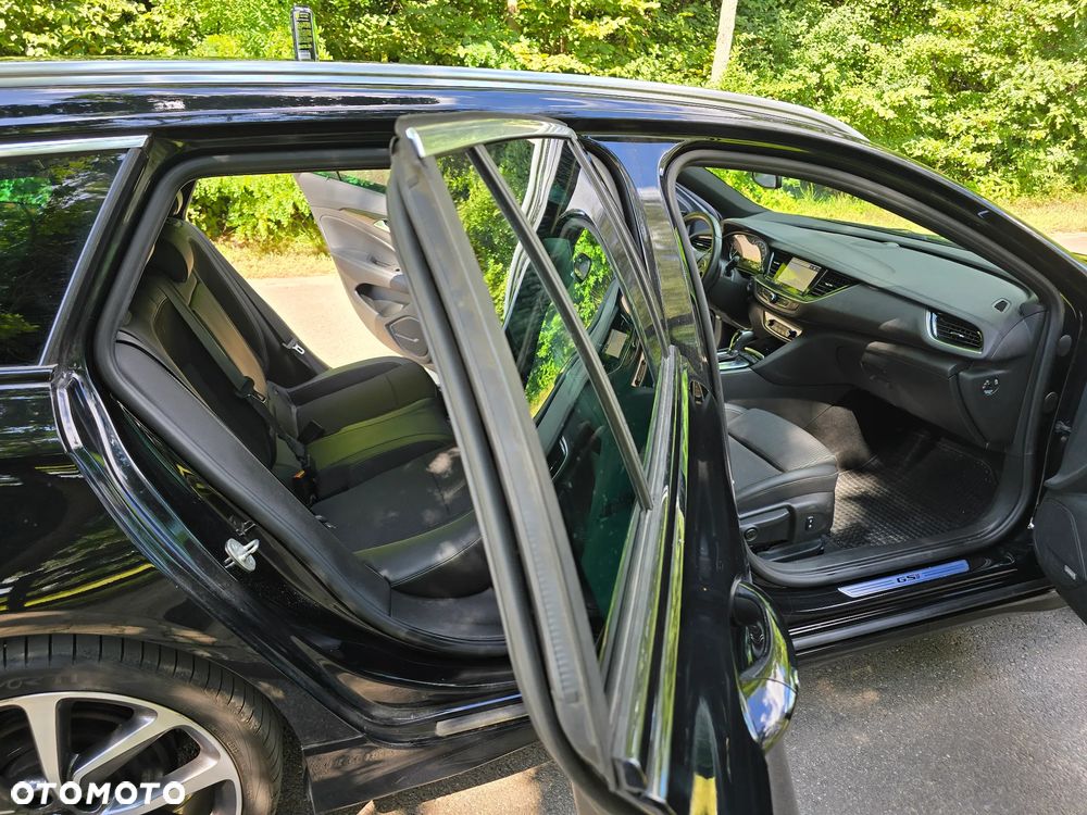 Opel Insignia 2.0 CDTI 4x4 GSi S&S - 22