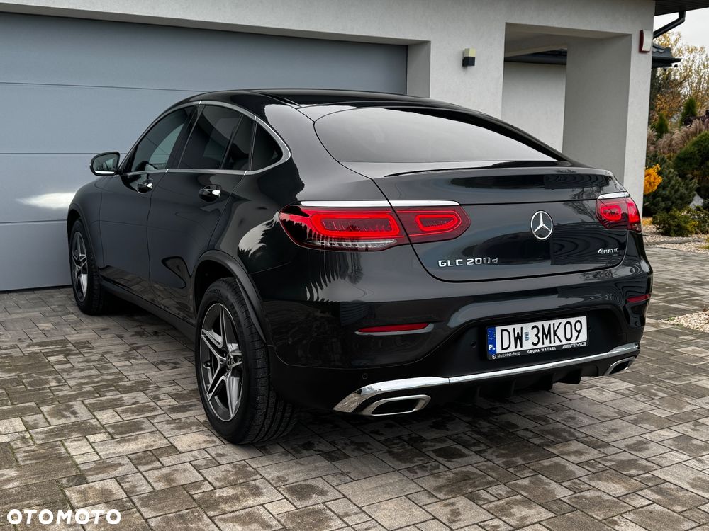 Mercedes-Benz GLC - 11