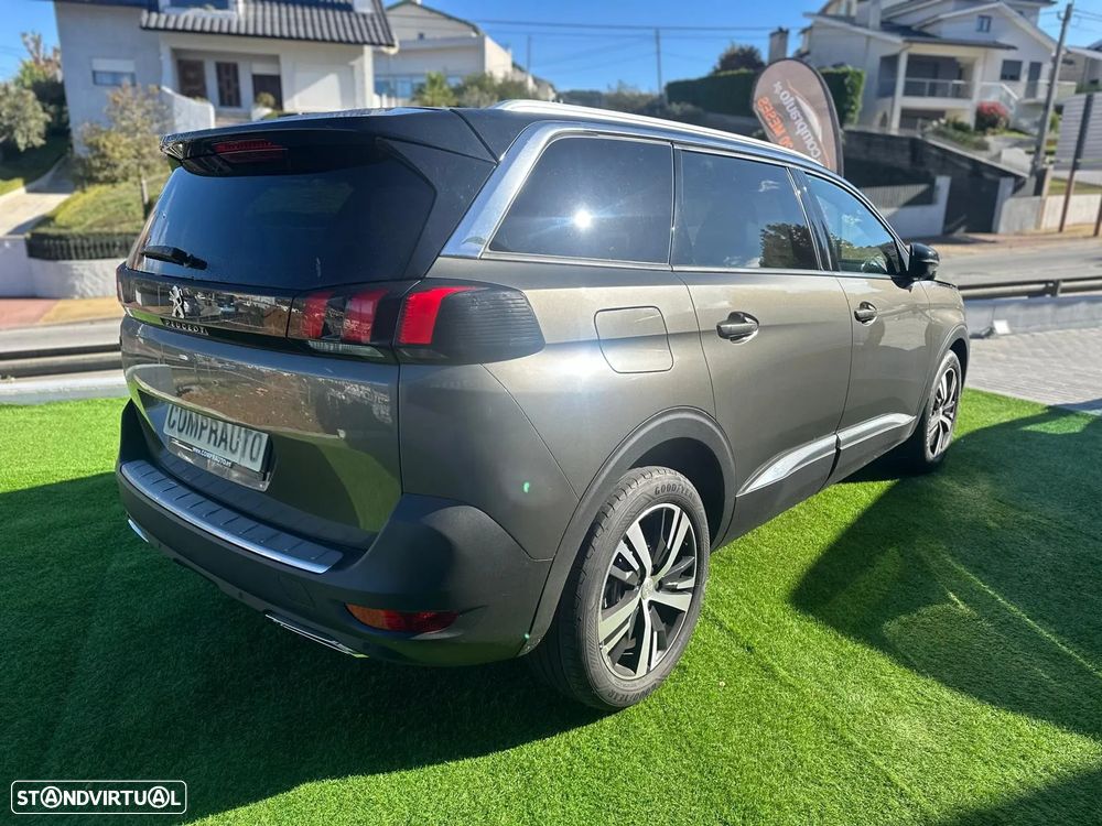 Peugeot 5008 - 7