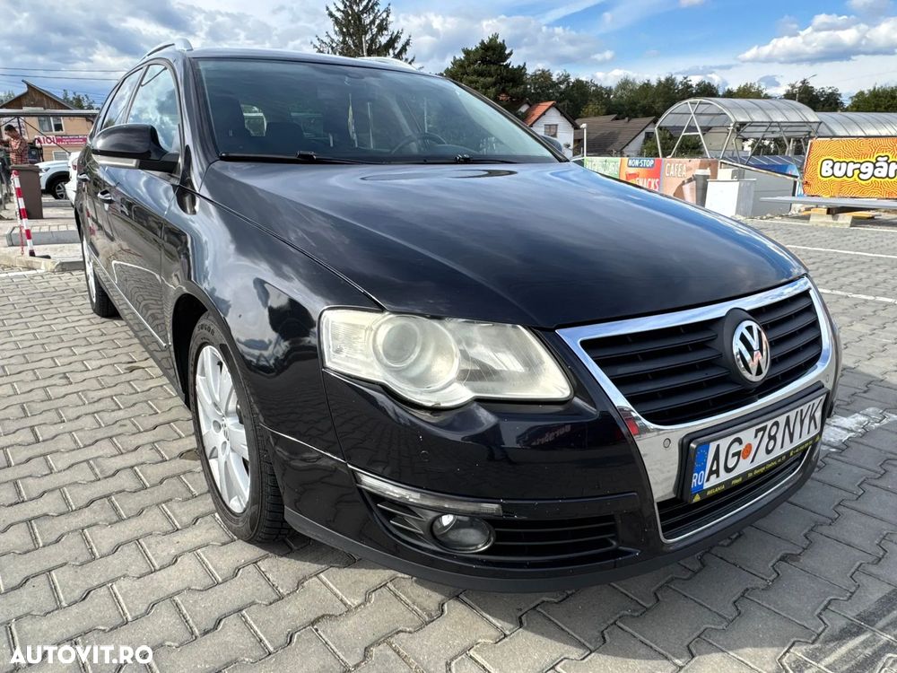 Volkswagen Passat - 1