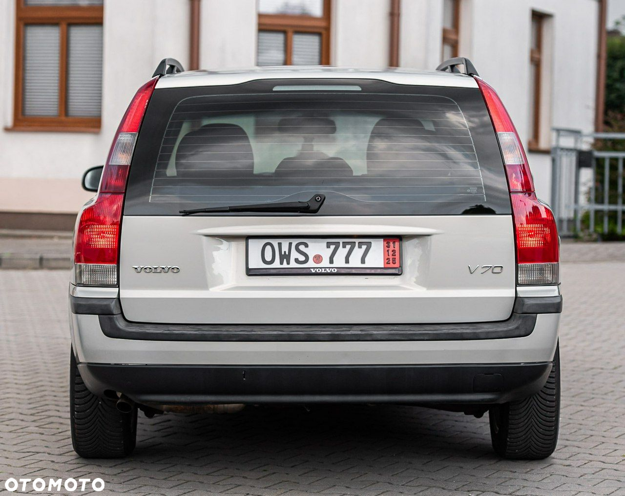 Volvo V70 2.4 Premium - 15