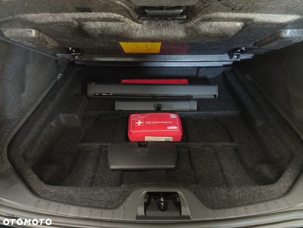 Volvo V60 D2 Kinetic - 19