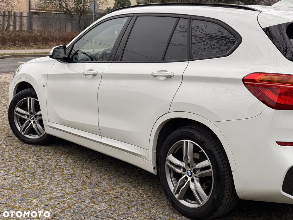 BMW X1 sDrive18d Sport Line - 3