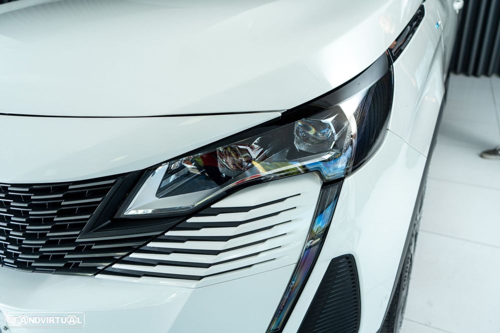 Peugeot 3008 1.6 Hybrid GT Pack e-EAT8 - 16
