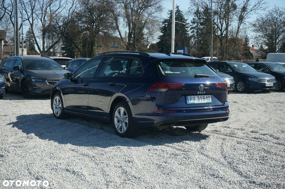 Volkswagen Golf Variant 2.0 TDI Life - 9