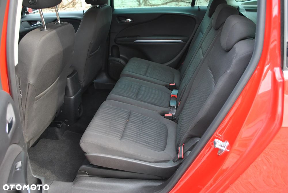 Opel Zafira 1.4 Turbo (ecoFLEX) Start/Stop ON - 11