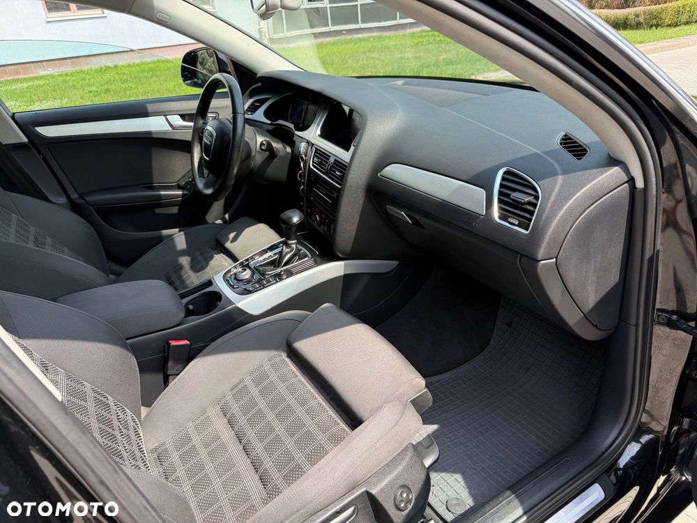 Audi A4 Avant 2.0 TDI DPF multitronic S line Sportpaket - 12