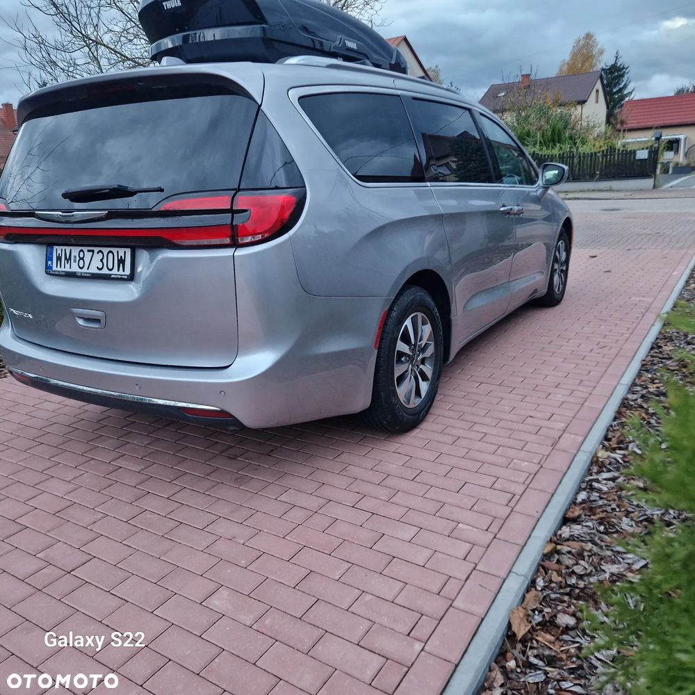 Chrysler Pacifica - 5