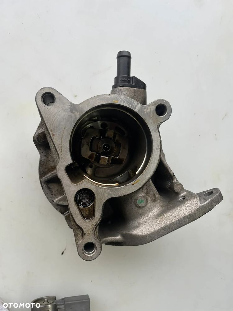 POMPA VACUM VW PASSAT B6 AUDI A3 8P 1.8 TFSI 06H145100AB - 5