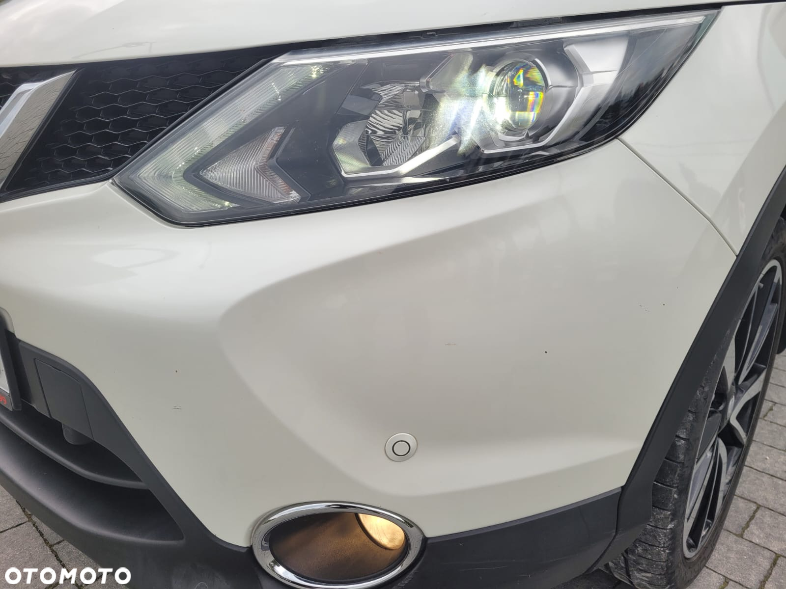 Nissan Qashqai 1.6 DCi Tekna Xtronic - 9