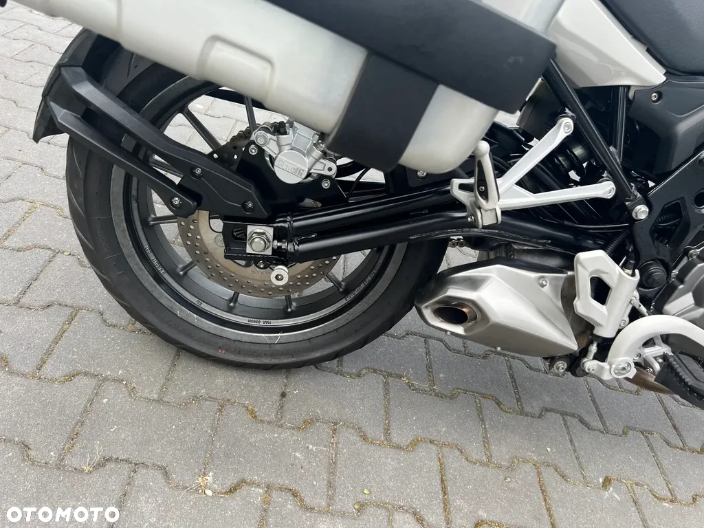 Benelli TRK 502 - 14