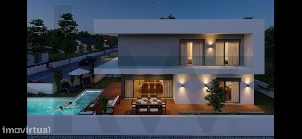 Exclusividade e Design Moderno na Aroeira: A Sua Moradia de Sonho - Grande imagem: 4/5