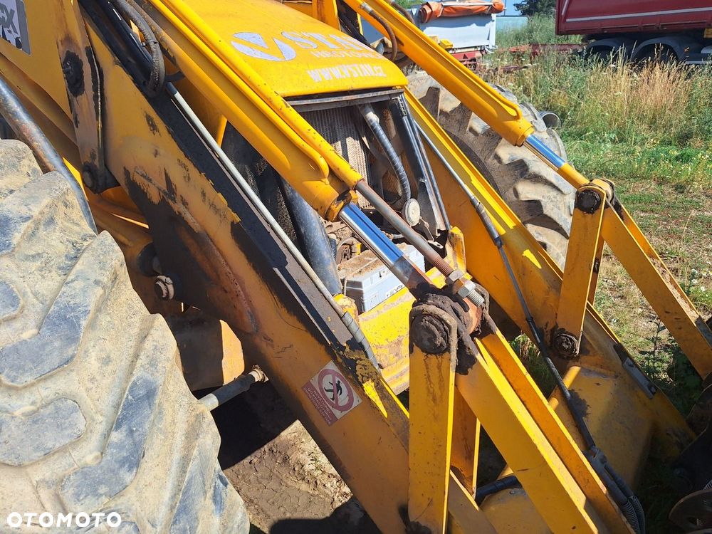 JCB 4Cx 4X4 - 33
