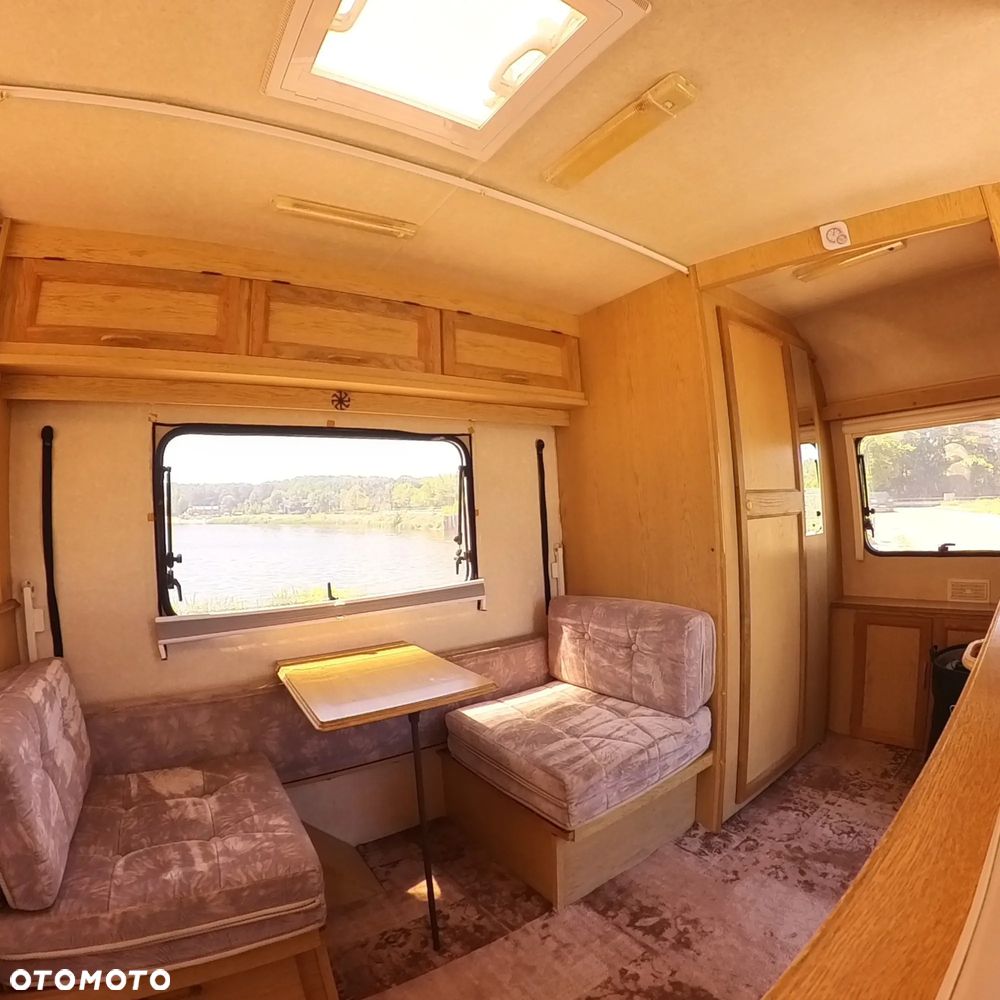 Elddis Sovering - 17