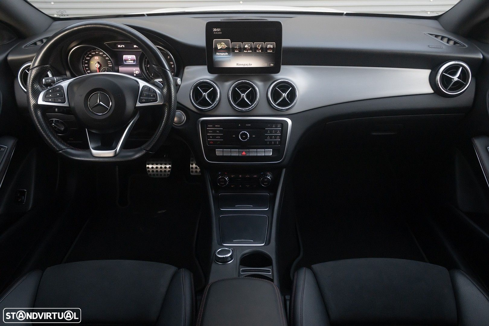 Mercedes-Benz CLA 200 d Shooting Brake AMG Line Aut. - 8