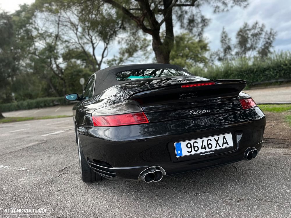 Porsche 911 (996) Turbo - 7